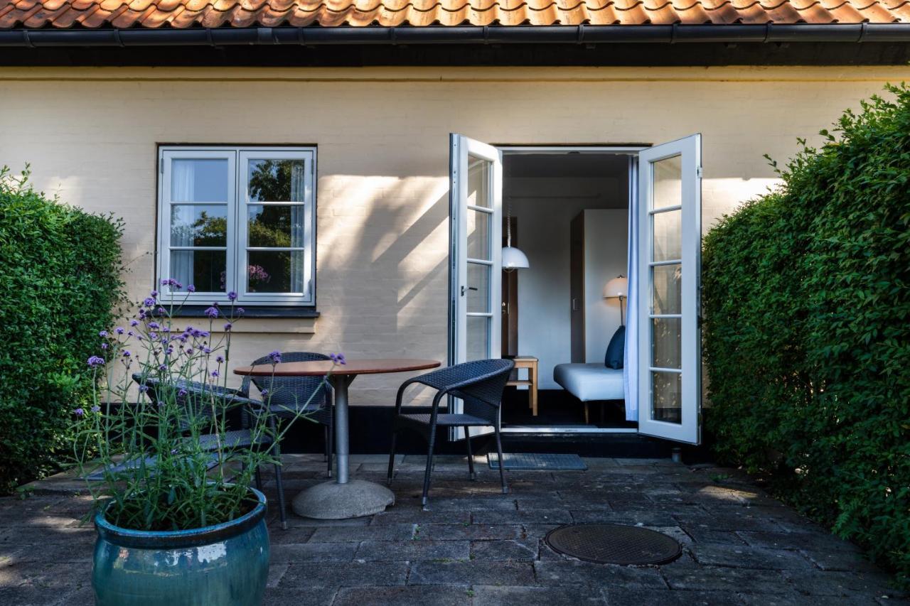 Hotel Siemsens Gaard Svaneke Exterior photo